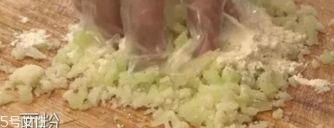吃花菜可以減肥嗎？熱量低適合減肥時吃