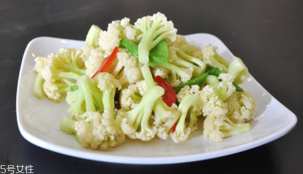 花菜不熟會(huì)中毒嗎？不要這樣嘗試
