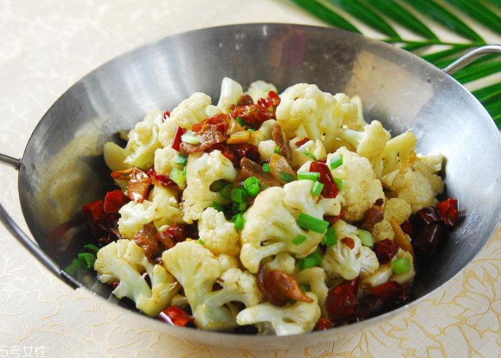 花菜炒多久能熟？5分鐘就足夠