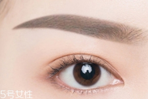 眉粉用久了結(jié)塊怎么辦？用眉刷戳碎