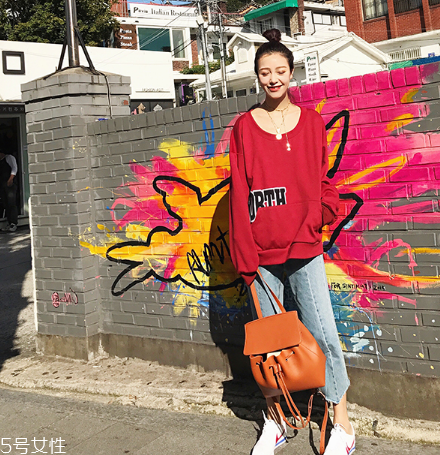 牛仔褲扣子掉了怎么辦？牛仔褲扣子這樣安裝