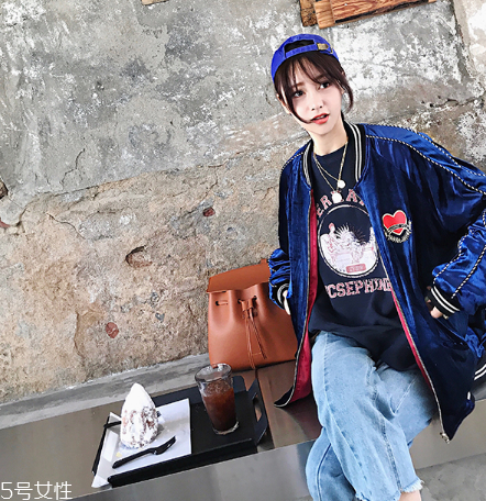 牛仔褲怎么分男女？輕松辨別化解尷尬