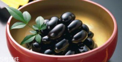 黑豆泡醋用生豆還是熟豆？熟不熟都可以