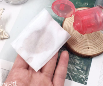 貝德瑪卸妝后要洗臉嗎？無(wú)需二次清潔