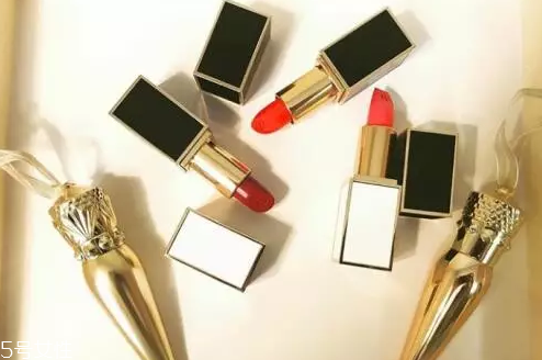 口紅融化了可以放冰箱嗎？冰凍3小時(shí)即可恢復(fù)