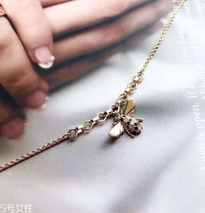 施華洛世奇小蜜蜂手鏈多少錢(qián)？