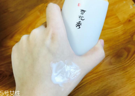 雪花秀滋陰套裝適合什么膚質(zhì)？所有肌膚都適用