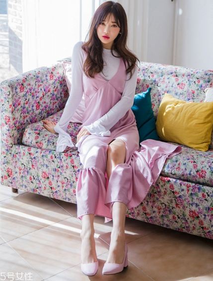 圓頭高跟鞋怎么搭配？顯高又淑女