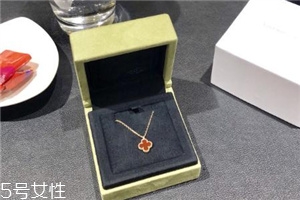 梵克雅寶屬于奢侈品嗎？名流貴族追捧的頂級(jí)珠寶