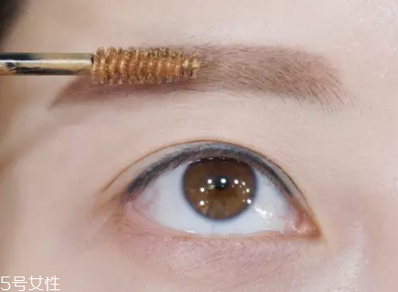 眉毛短怎么變長(zhǎng)？畫眉大法拯救短眉星人