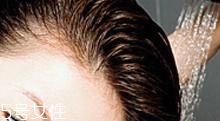 自己染發(fā)怎么染均勻？4個步驟讓你秒懂染發(fā)DIY