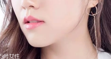 黃皮素顏怎么選口紅？這4種色號不化妝也女神