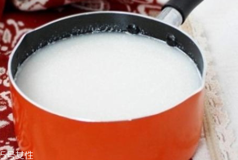茯苓為什么不溶于水 屬于正?，F(xiàn)象