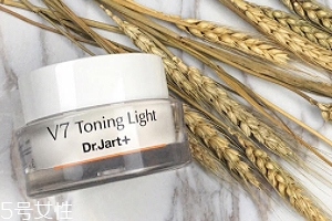dr.jart+ V7素顏霜怎么樣？不適合干皮