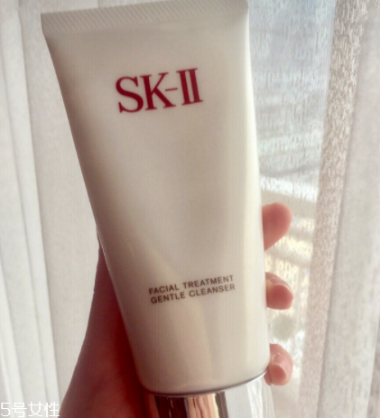 sk2氨基酸洗面奶怎么樣？能洗掉淡妝