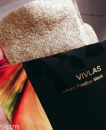 vivlas唯蘭頌黃金金箔面膜怎么用？