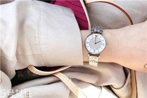 armani阿瑪尼滿天星手表多少錢？