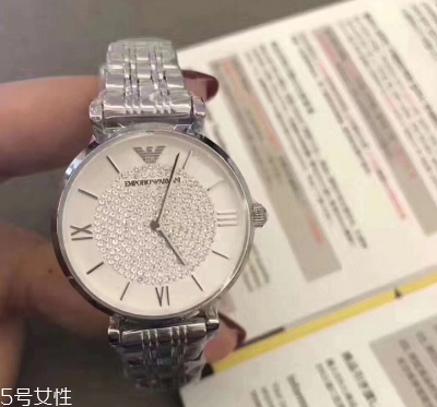 armani阿瑪尼滿天星手表是機(jī)械表嗎？