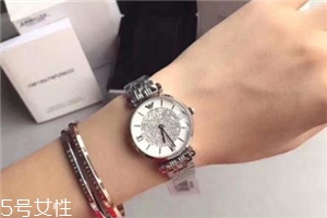 armani阿瑪尼滿天星手表是機(jī)械表嗎？