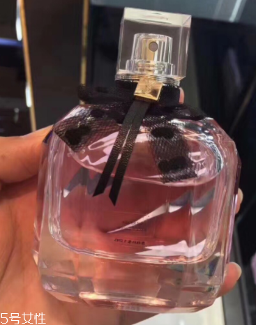 圣羅蘭反轉(zhuǎn)巴黎香水好聞嗎？愛情的味道