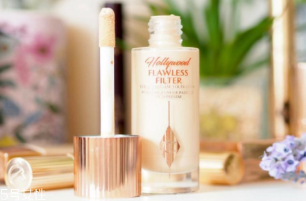 ct新品妝前高光濾鏡液怎么樣？charlotte tilbury粉底好用嗎？