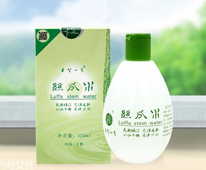 巨型一號和千纖草哪個好？都是絲瓜原液品牌