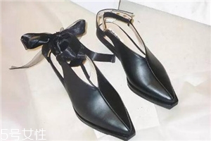reike nen鞋子多少錢？畫報(bào)般的潮流經(jīng)典