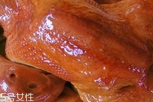 燒雞是發(fā)物嗎？屬于發(fā)物
