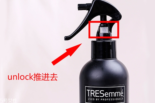 防燙噴霧哪個(gè)牌子好？隔熱定型不傷發(fā)