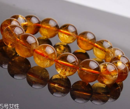 黃水晶手鏈多少錢？一般在百元左右
