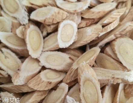 黃芪是什么味道？有點(diǎn)大豆味