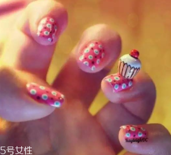 新娘美甲需要哪些工具？新娘美甲diy全攻略