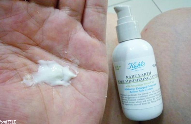 科顏氏白泥乳液怎么樣？搖勻使用不搓泥