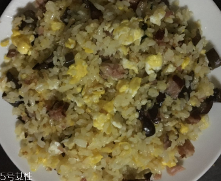 煙熏臘肉怎么保存？通風處保存