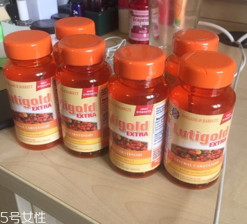 葉黃素哪個(gè)牌子好？這四款葉黃素保護(hù)你的眼睛