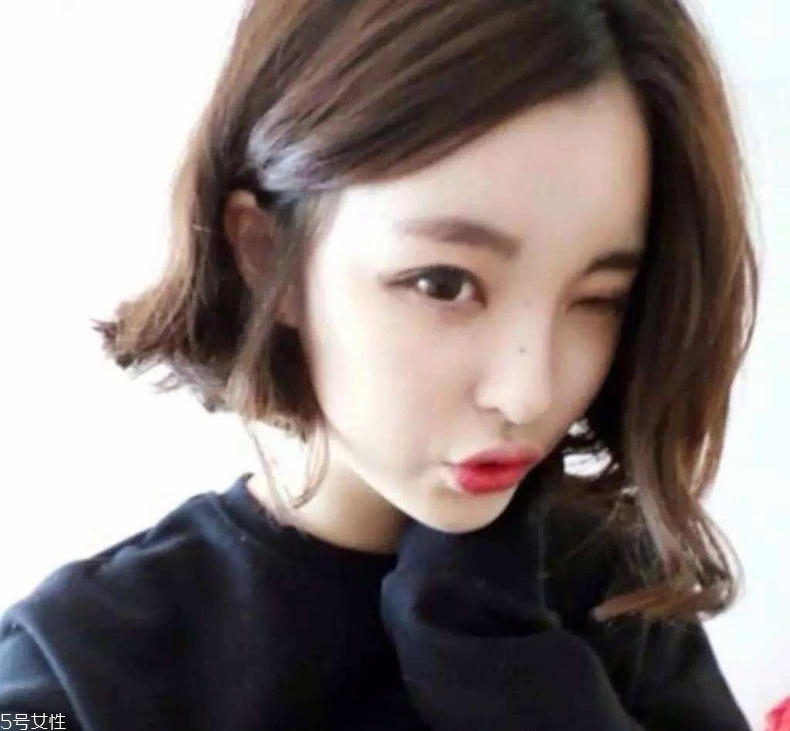 圓臉方臉適合什么扎發(fā)？2018流行少女扎發(fā)