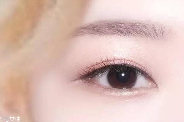第一次用眼霜用什么好？眼部衰老從此不復(fù)存在