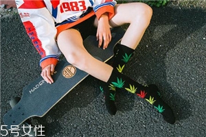 襪子口太緊怎么辦？三招解決襪口過(guò)緊