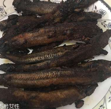 泥鰍會(huì)吃小魚嗎？這個(gè)是不會(huì)的