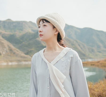 文藝范女生怎么穿搭？和你的青春敘敘舊