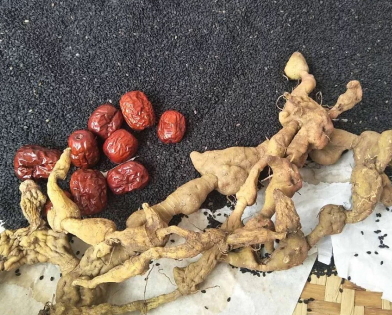 九蒸九曬黑芝麻丸怎么吃？黑芝麻丸正確服用方法