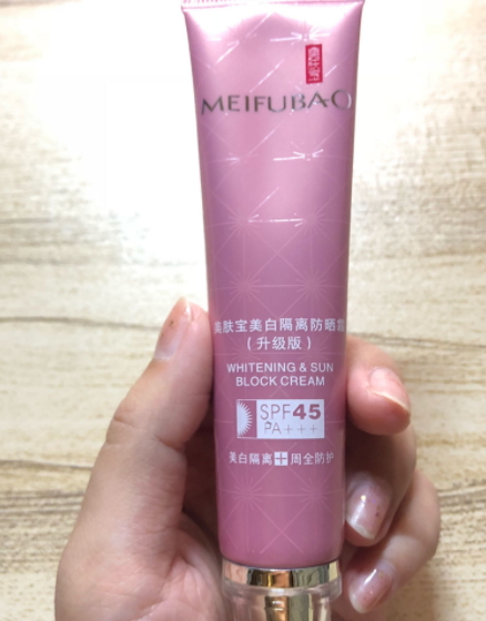 美膚寶和百雀羚哪個好？美膚寶和百雀羚品牌對比