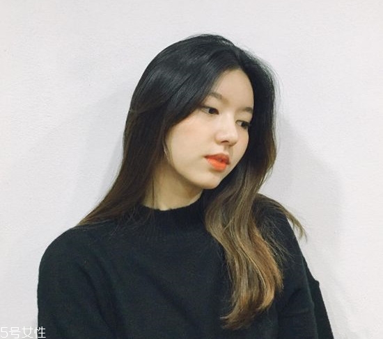 怎么盤發(fā)好看有氣質 女生顯氣質發(fā)型推薦