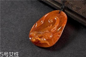 紅翡翠值錢嗎？紅翡翠值得收藏嗎