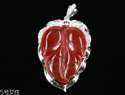 紅翡翠價(jià)格一般多少？紅翡翠的市場(chǎng)價(jià)值