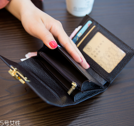 錢包可以扔嗎？扔錢包的講究