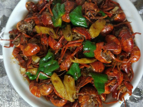麻辣小龍蝦是哪個(gè)地方的菜系？