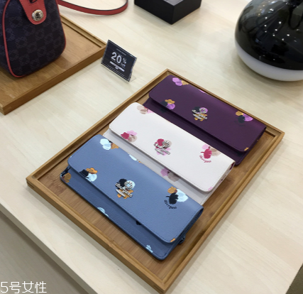錢包是長款好還是短款好？錢包長款和短款的區(qū)別