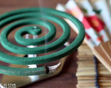 欖菊蚊香和超威蚊香哪個(gè)好？