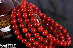 瑪瑙項(xiàng)鏈可以戴著洗澡嗎？瑪瑙項(xiàng)鏈能不能洗澡戴